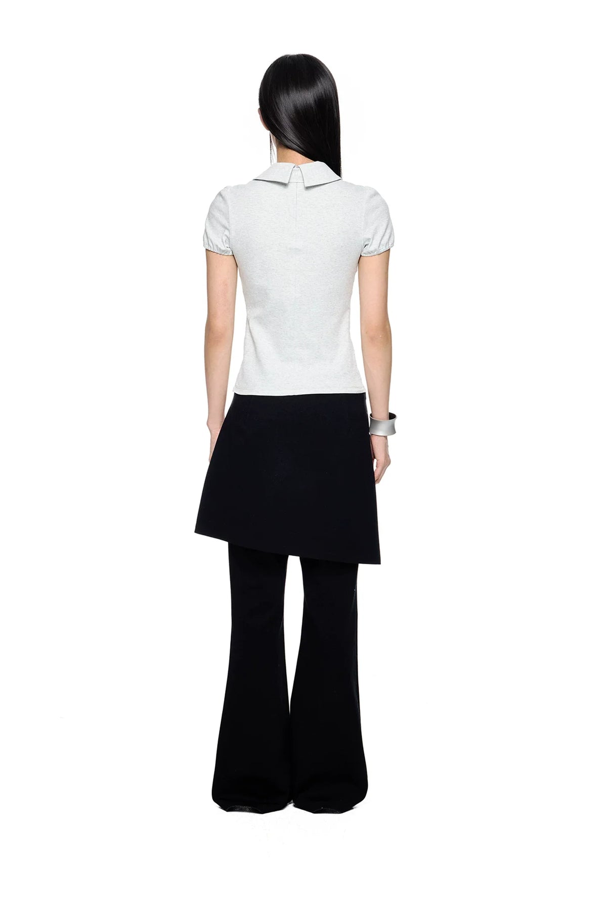 V-NECK PUFF-SLEEVE TOP