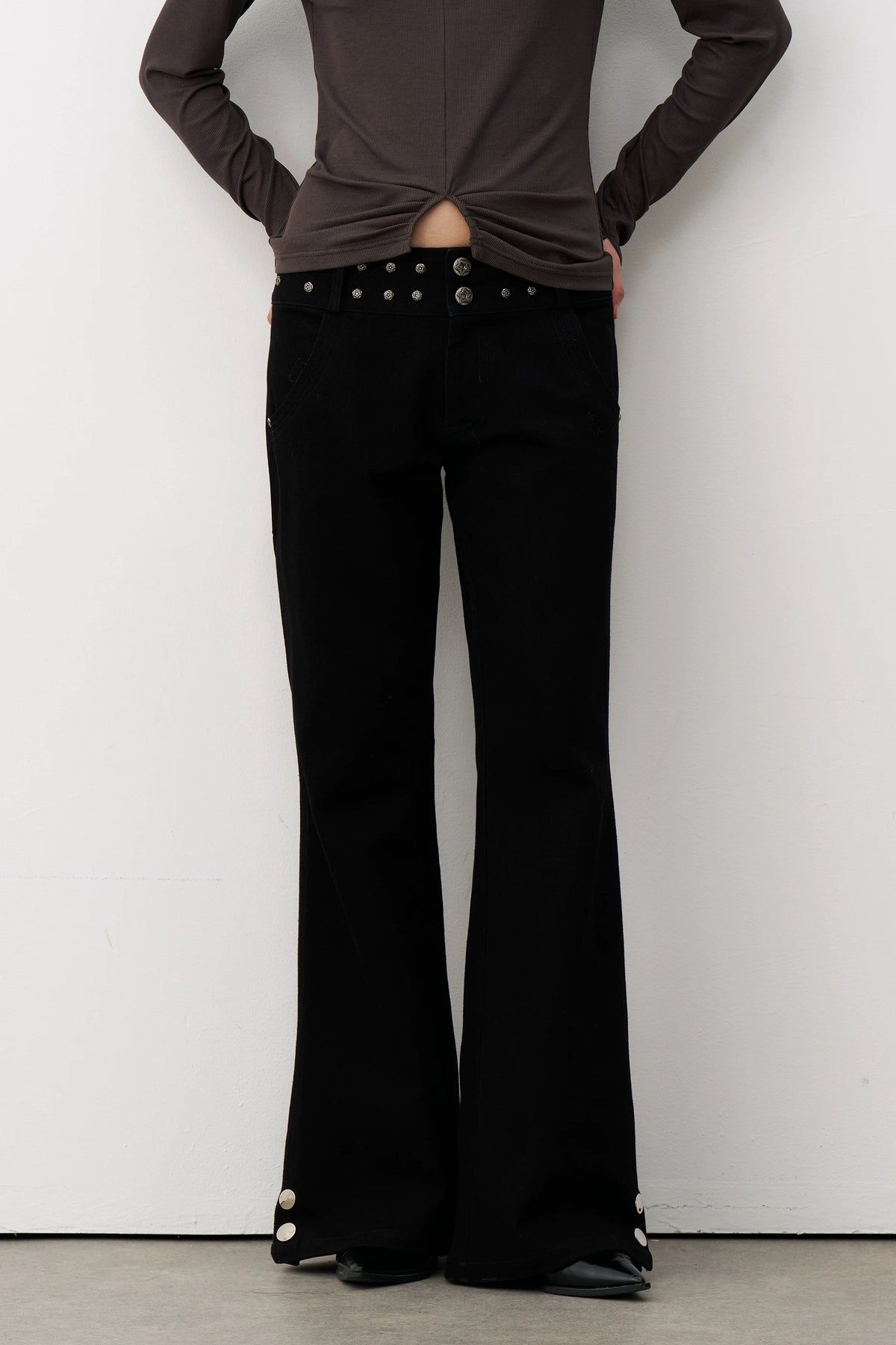 STUDDED FOR FLARE PANTS