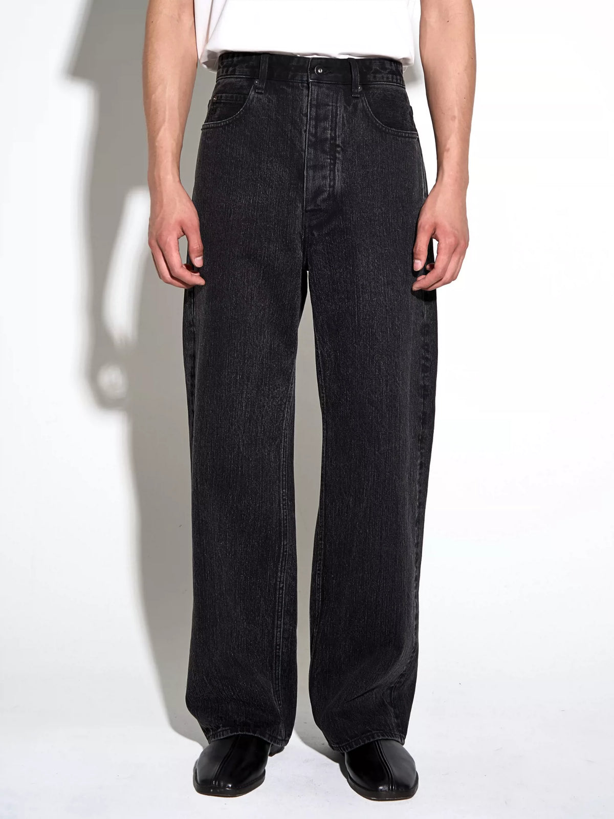 CHAIN TWILL WASHED WIDE JEANS