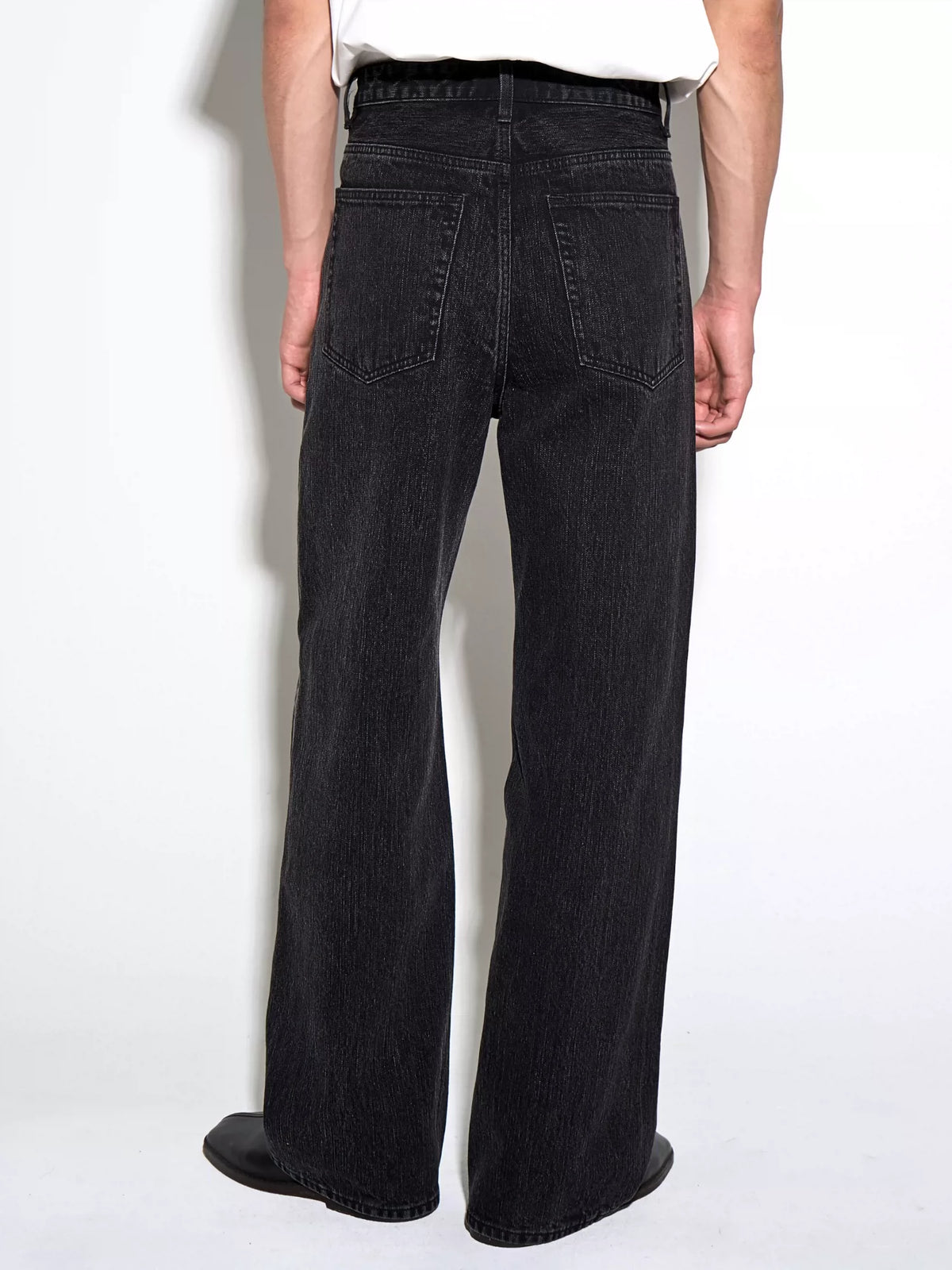 CHAIN TWILL WASHED WIDE JEANS