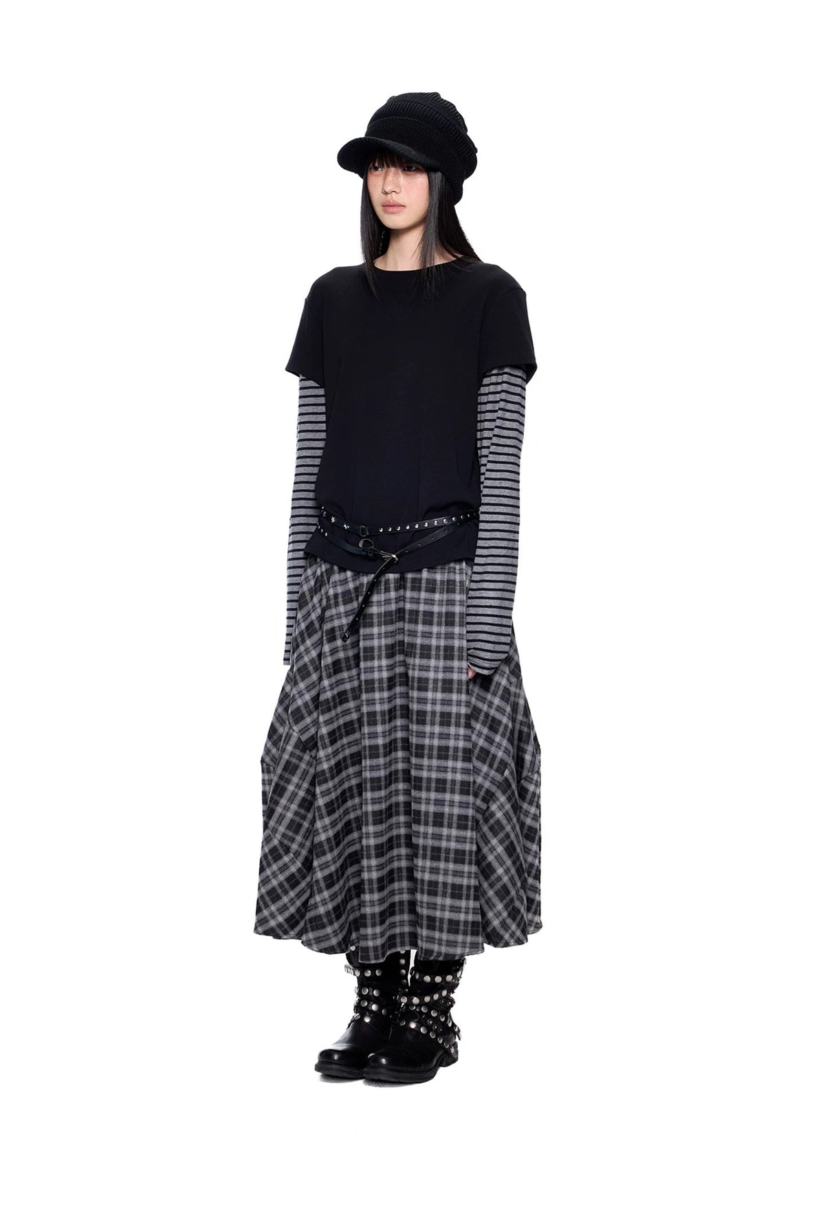 UNDER STRIPE TEE