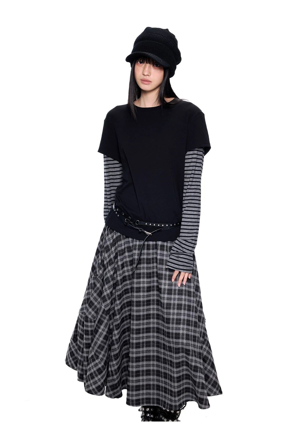 UNDER STRIPE TEE