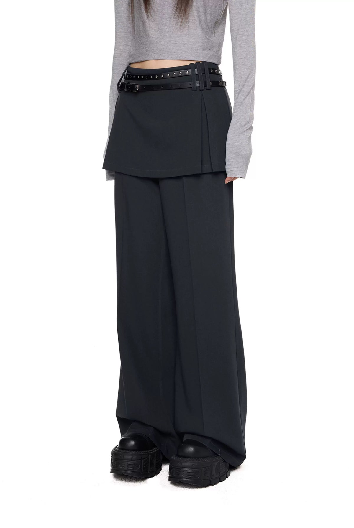 SPLIT FORM TROUSERS