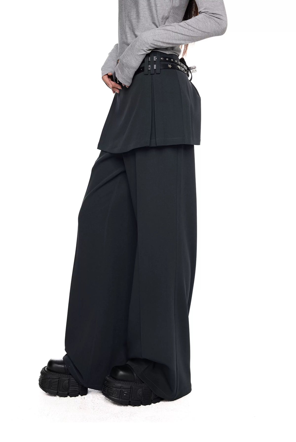 SPLIT FORM TROUSERS