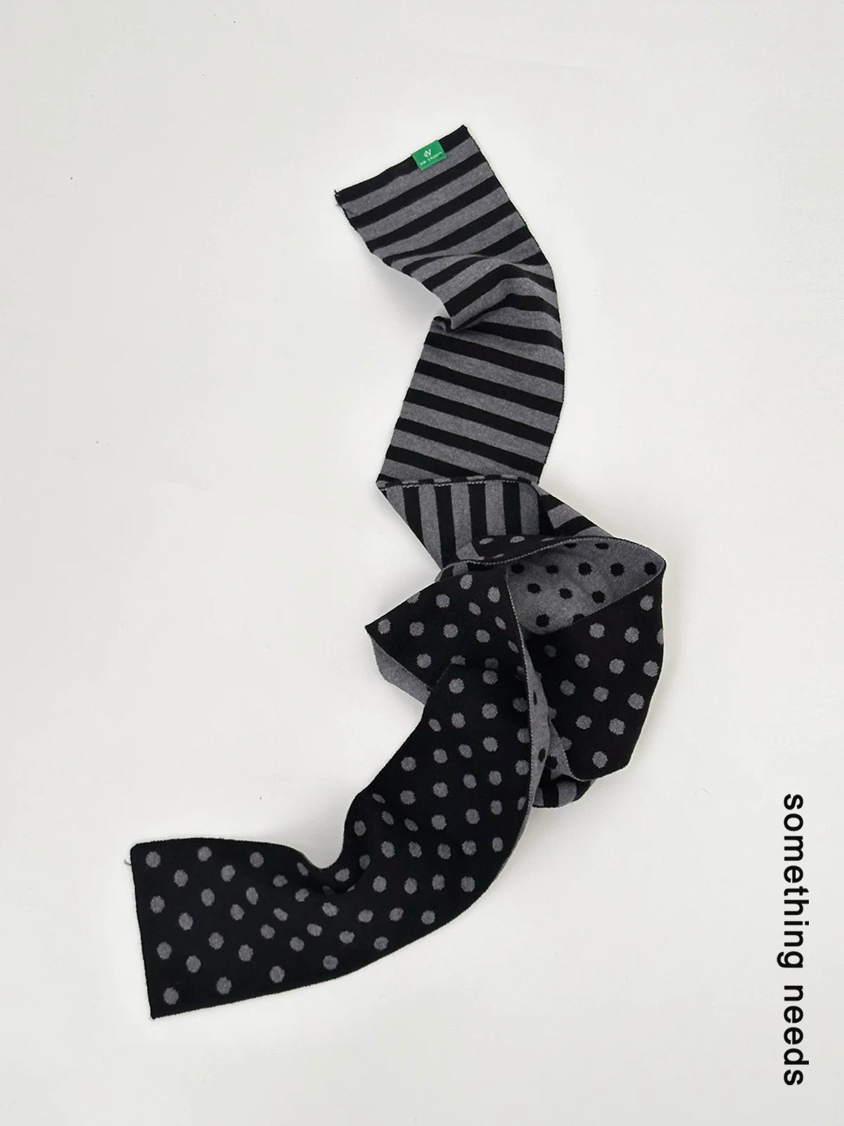 REVERSIBLE POLKA DOT SCARF